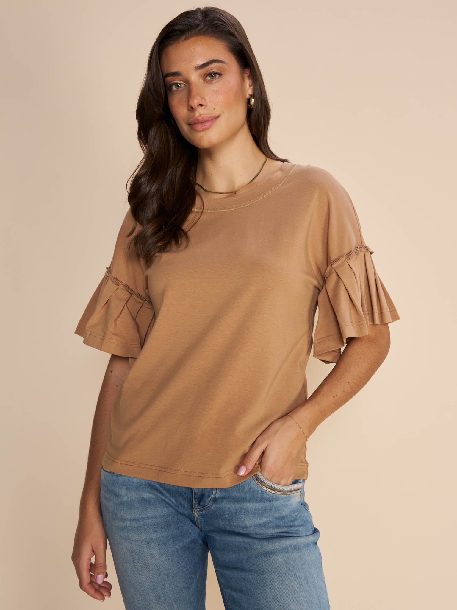 Modelshot / Cinnamon Swirl / Detail